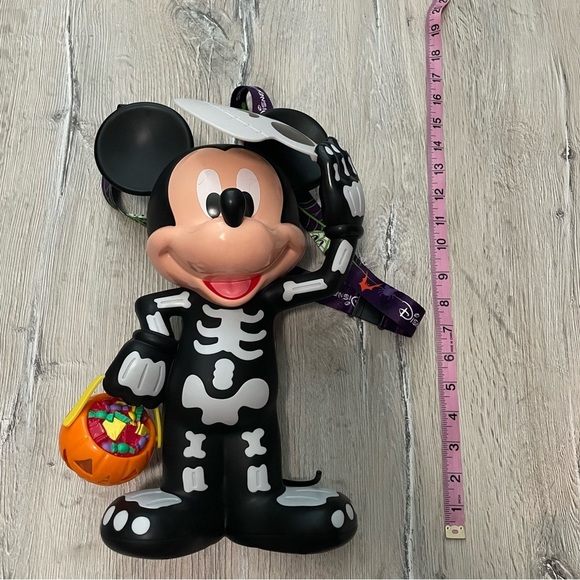 Disney Mickey Mouse Skeleton Popcorn Bucket - Halloween - Picture 8 of 11